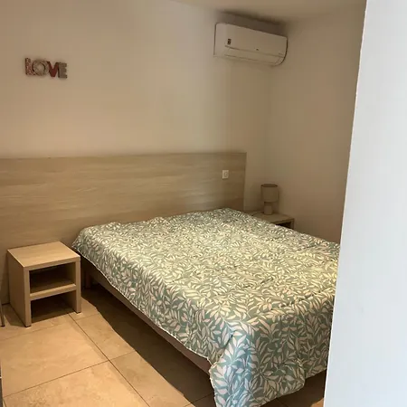 Apartment Alexqui *